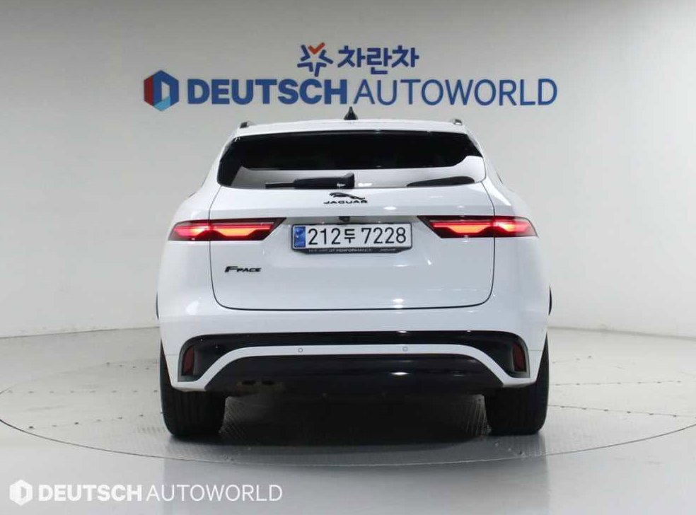 재규어 F-PACE D200 S 사진 5