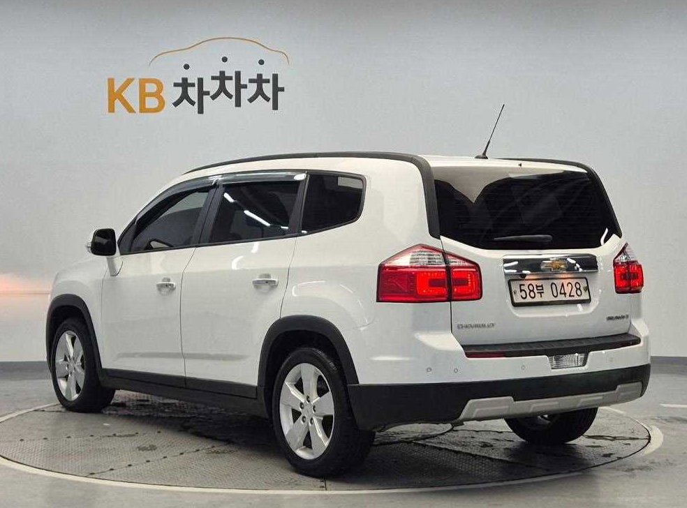 쉐보레 올란도 1.6 디젤 LT 사진 2