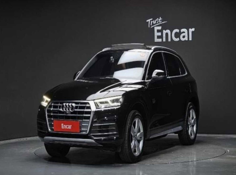 아우디 Q5 45 TFSI 콰트로 프리미엄