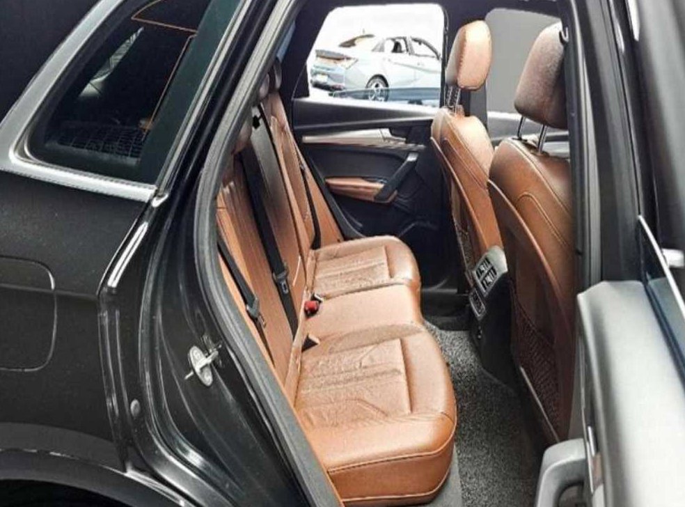 아우디 Q5 45 TFSI 콰트로 프리미엄 사진 11