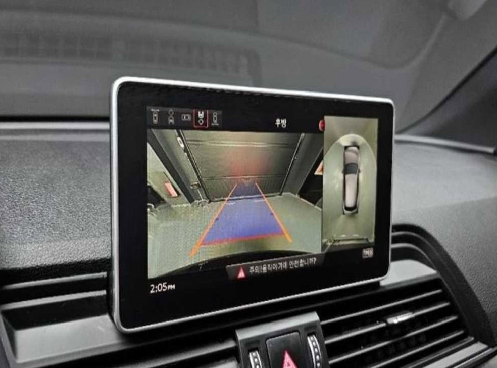 아우디 Q5 45 TFSI 콰트로 프리미엄 사진 15