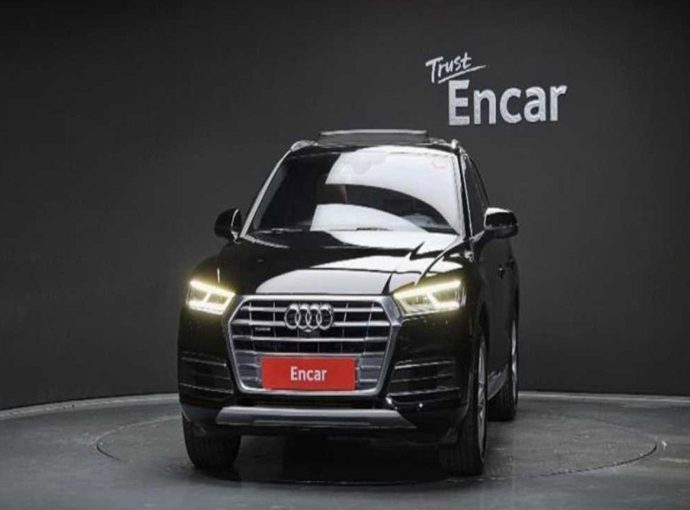 아우디 Q5 45 TFSI 콰트로 프리미엄 사진 3