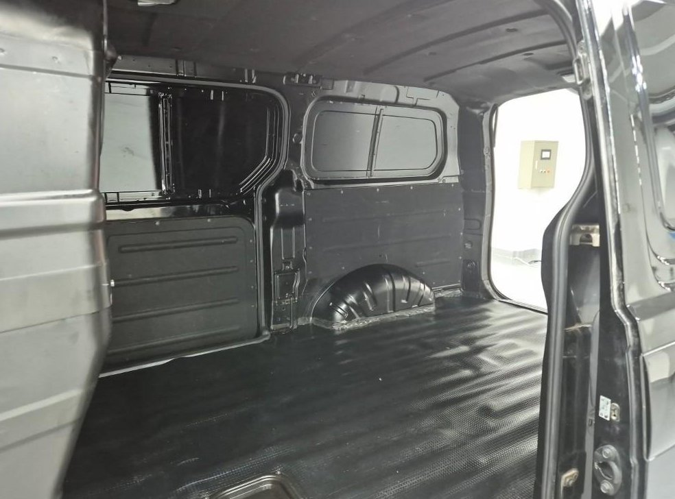현대 스타렉스 2WD 밴 3인승 사진 12
