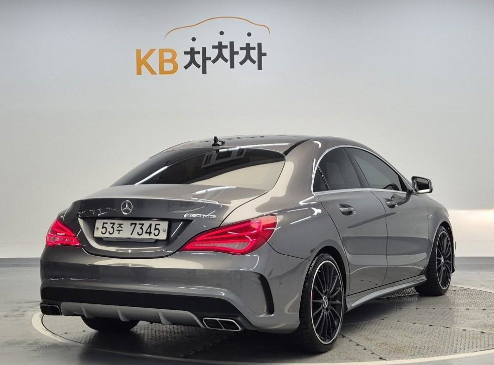 벤츠 CLA 클래스 CLA 45 AMG 4MATIC 사진 3