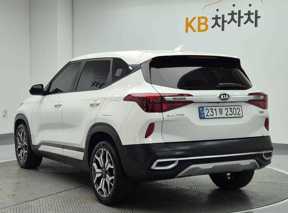 기아 셀토스 가솔린 1.6 터보 2WD 사진 2