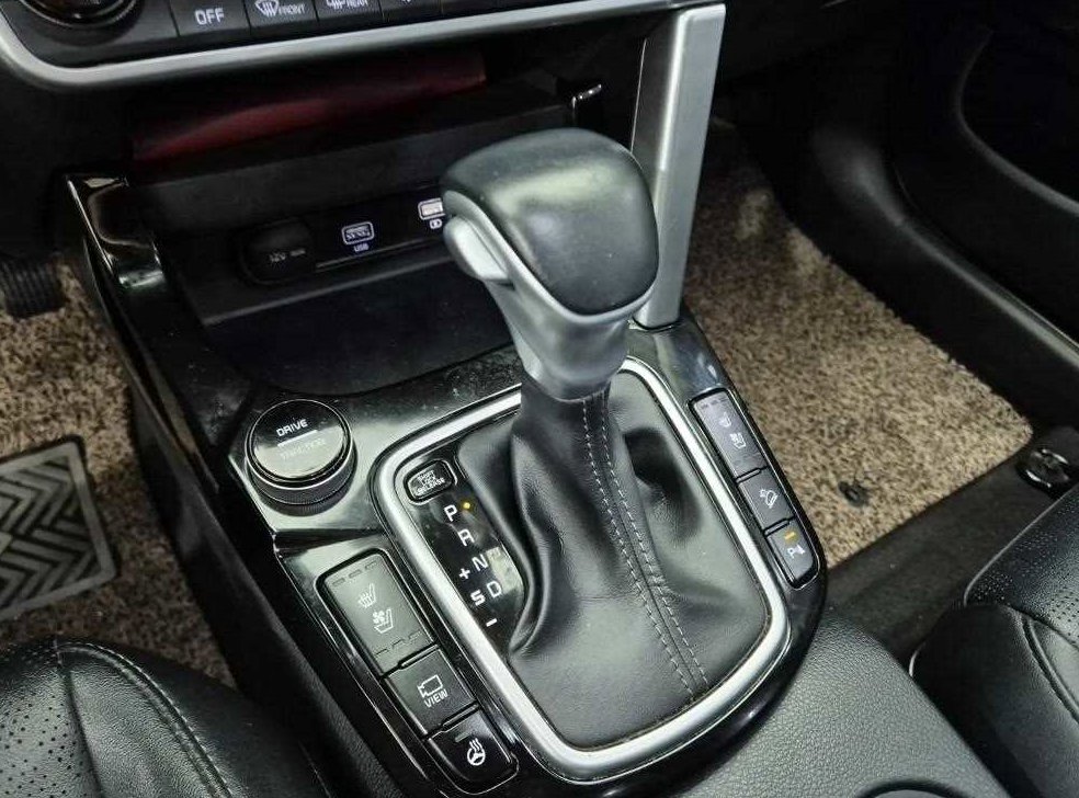 기아 셀토스 가솔린 1.6 터보 2WD 사진 8