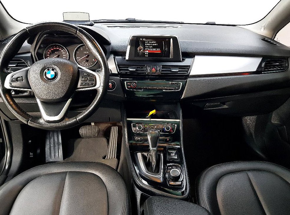 BMW 2시리즈 조이 사진 5