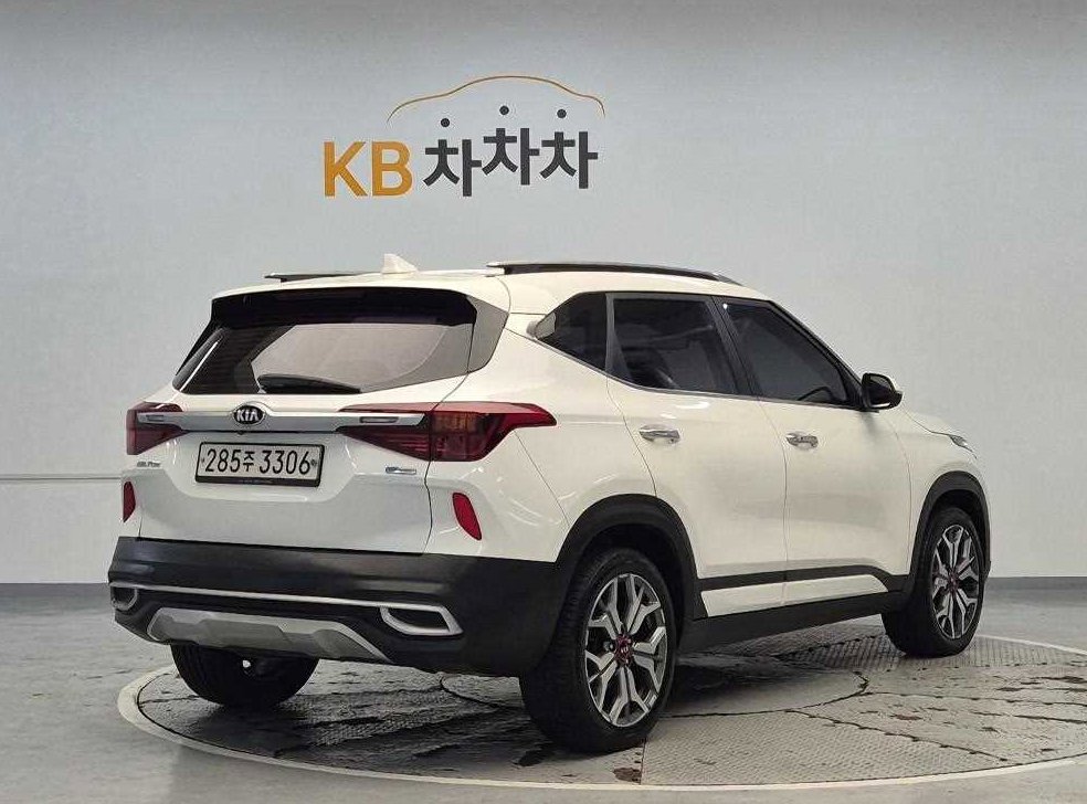 기아 셀토스 디젤 1.6 2WD 사진 3