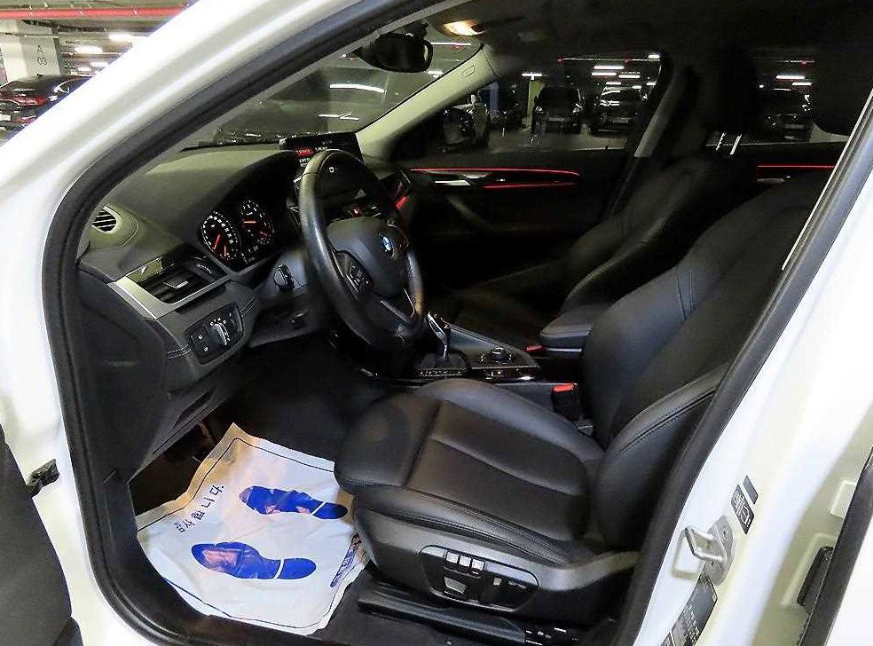 BMW X2 xDrive 20i 어드벤티지 사진 6