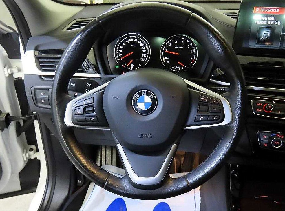 BMW X2 xDrive 20i 어드벤티지 사진 8