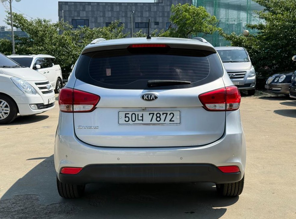 기아 카렌스 2.0 LPI 프레스티지 사진 3