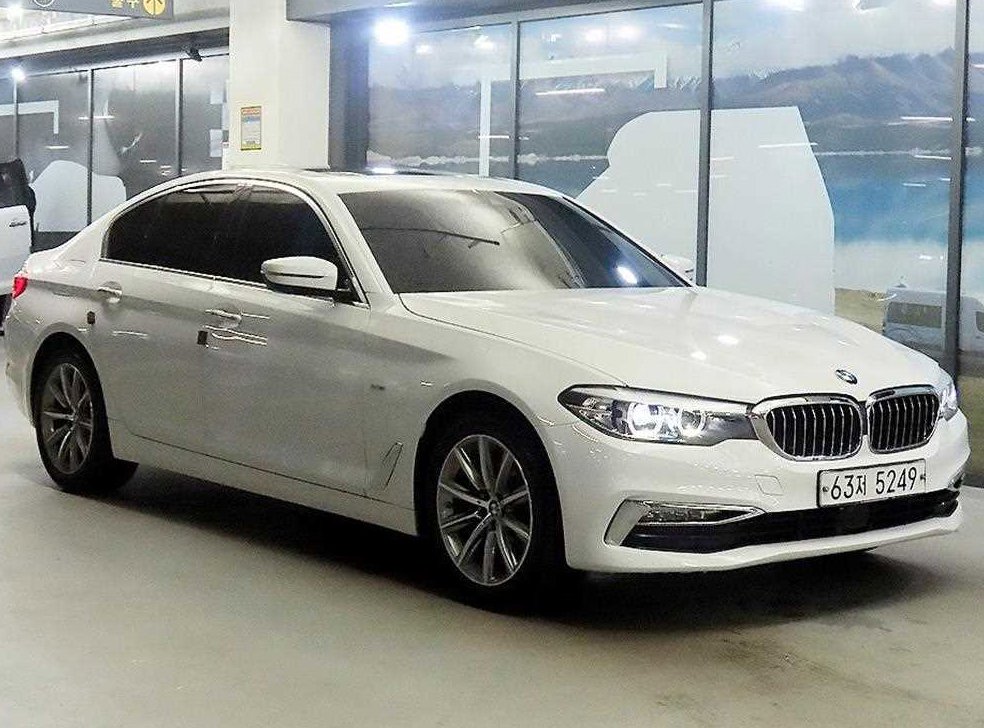 BMW 5시리즈 520i 럭셔리