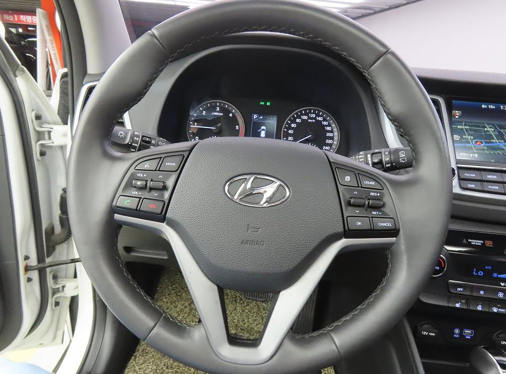 현대 투싼 디젤 1.7 2WD 사진 8