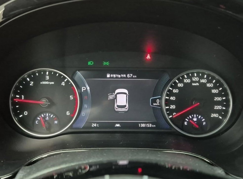 기아 셀토스 디젤 1.6 2WD 사진 8