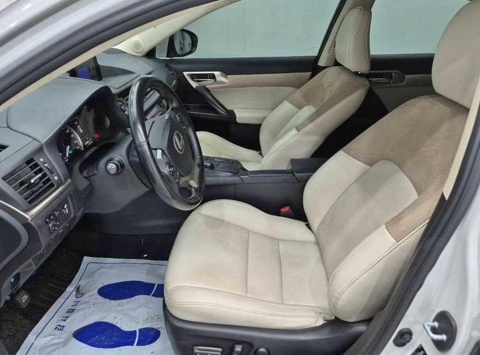 렉서스 CT CT200H 사진 11