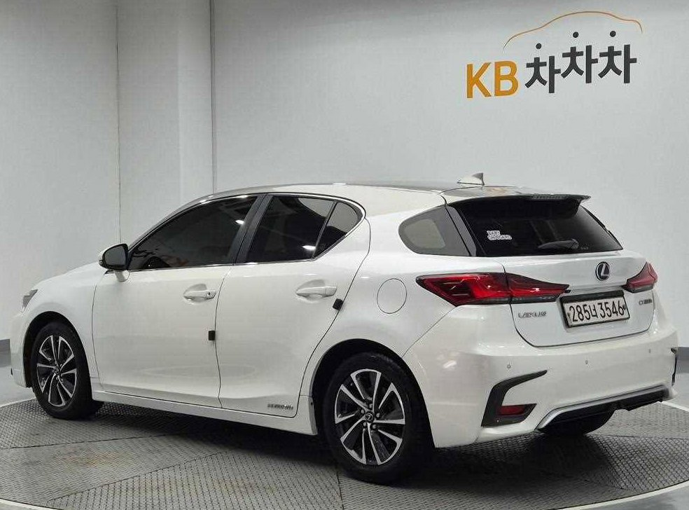 렉서스 CT CT200H 사진 2