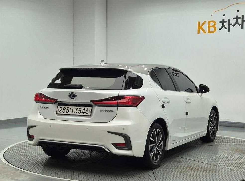 렉서스 CT CT200H 사진 3
