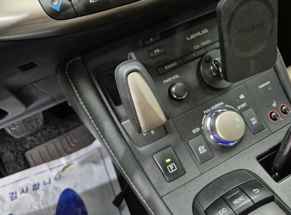 렉서스 CT CT200H 사진 8