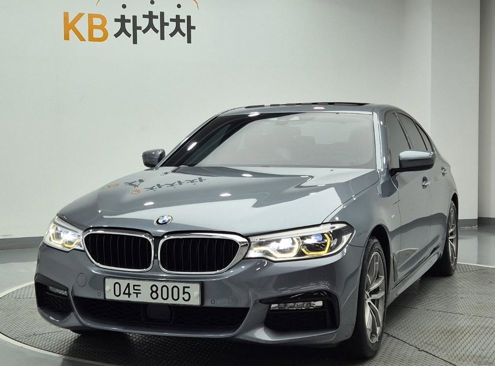 BMW 5시리즈 530i xDrive M 스포츠 플러스