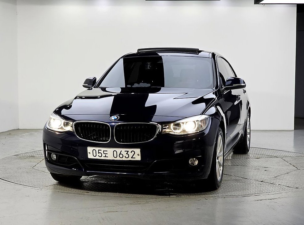 BMW 그란투리스모 GT 320D xDrive 사진 2