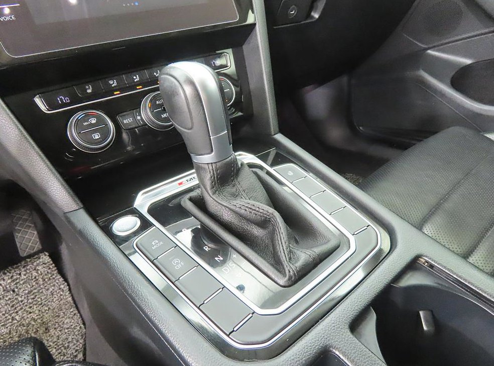 폭스바겐 파사트 2.0 TDI 4모션 프레스티지 사진 11