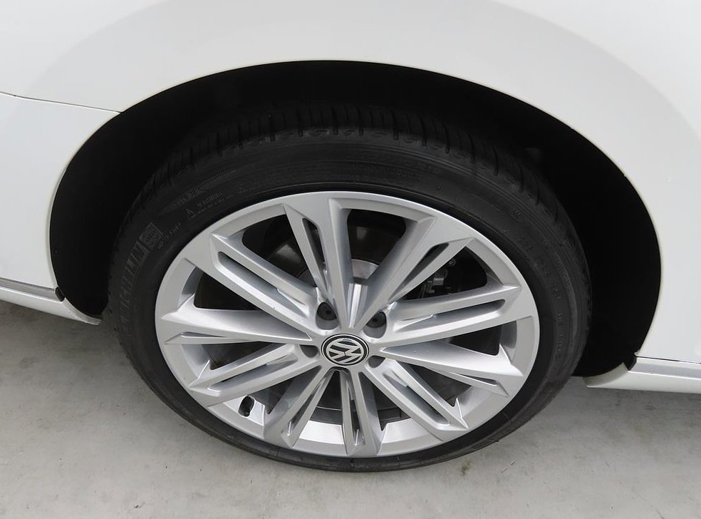 폭스바겐 파사트 2.0 TDI 4모션 프레스티지 사진 20