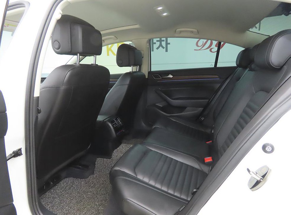 폭스바겐 파사트 2.0 TDI 4모션 프레스티지 사진 6