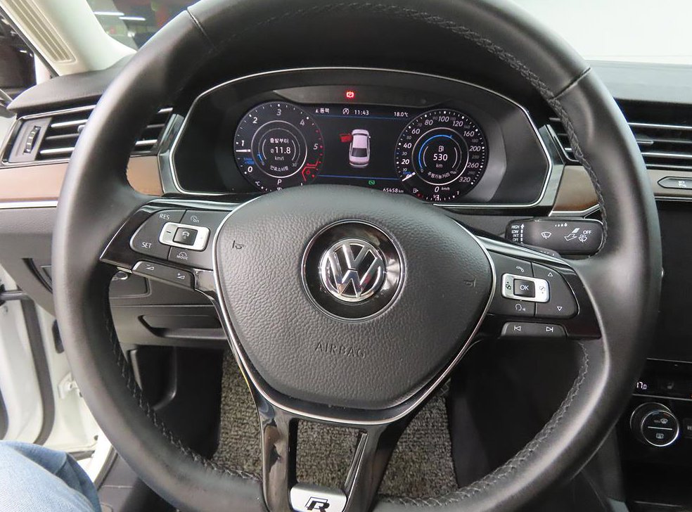 폭스바겐 파사트 2.0 TDI 4모션 프레스티지 사진 8