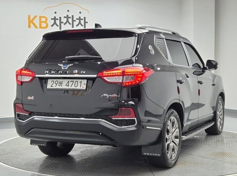 KG모빌리티(쌍용)  렉스턴 디젤 2.2 2WD 사진 2