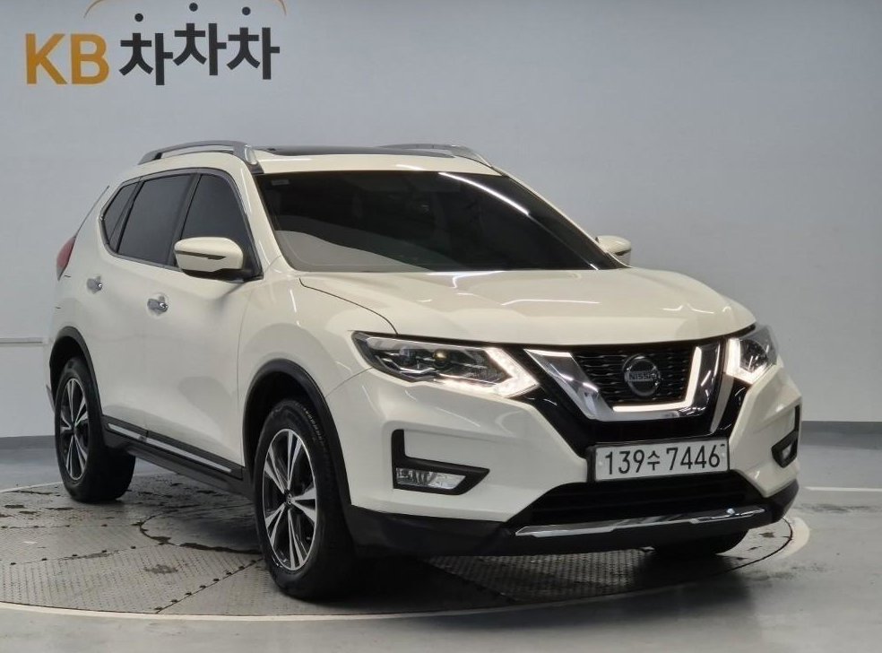 닛산 엑스트레일 2.5 4WD 사진 4