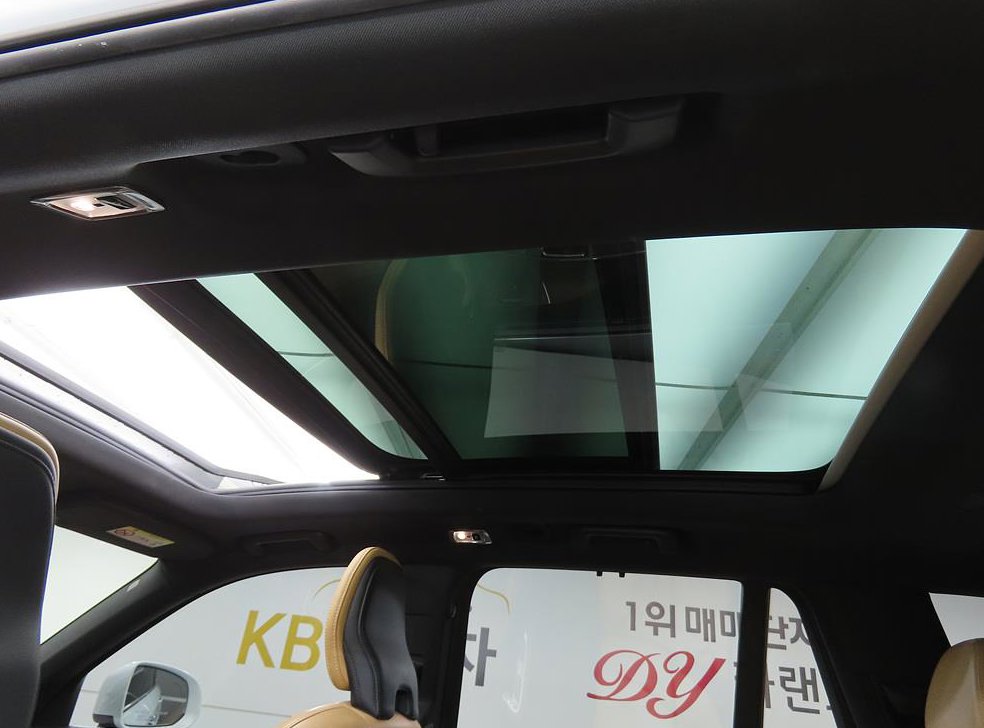 볼보 XC90 2.0 D5 AWD 사진 18