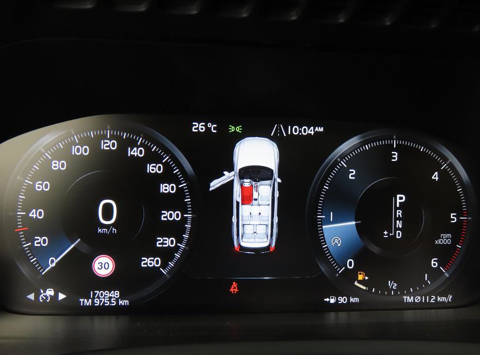 볼보 XC90 2.0 D5 AWD 사진 7