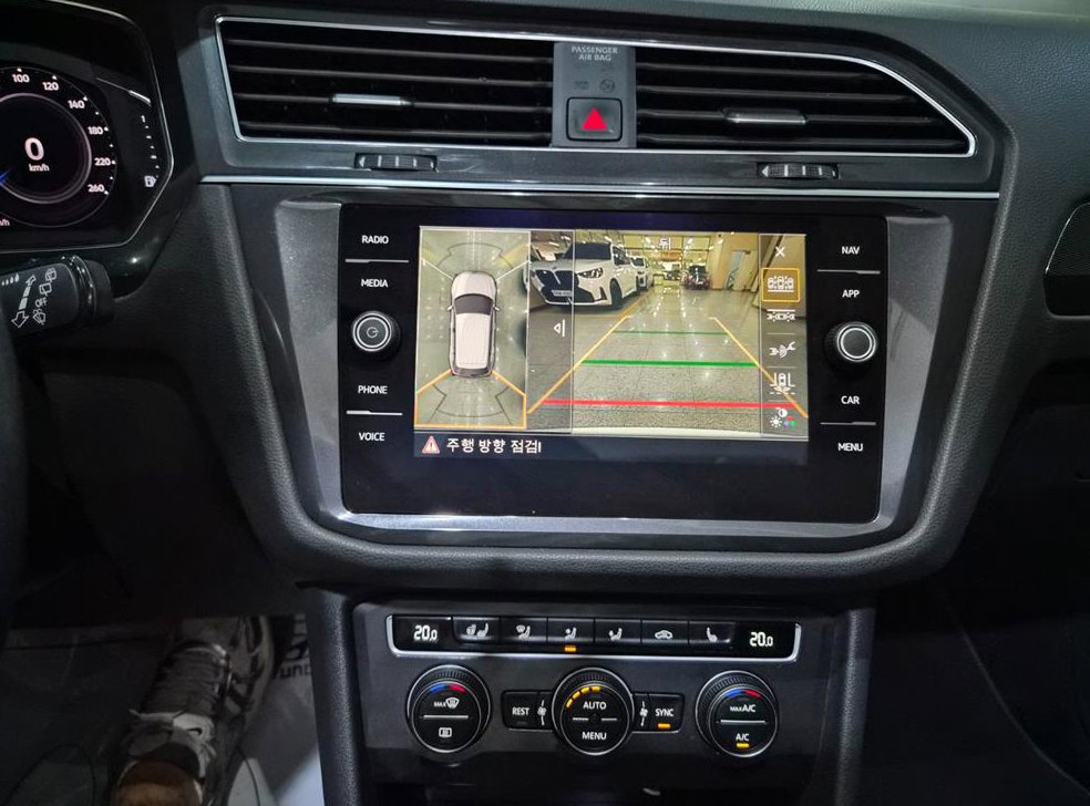 폭스바겐 티구안 2.0 TDI 프레스티지 사진 9