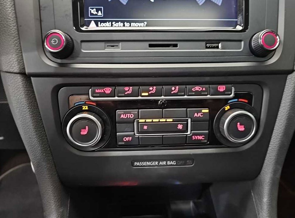 폭스바겐 골프 2.0 GTD 사진 10