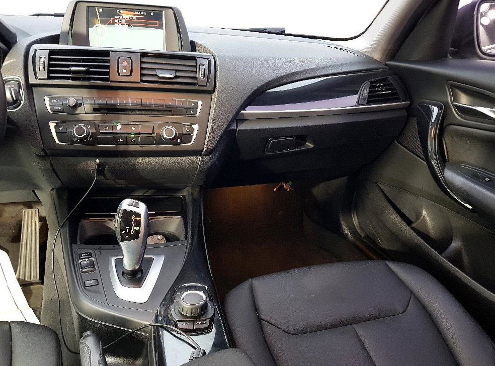 BMW 1시리즈 118d 어반 사진 10