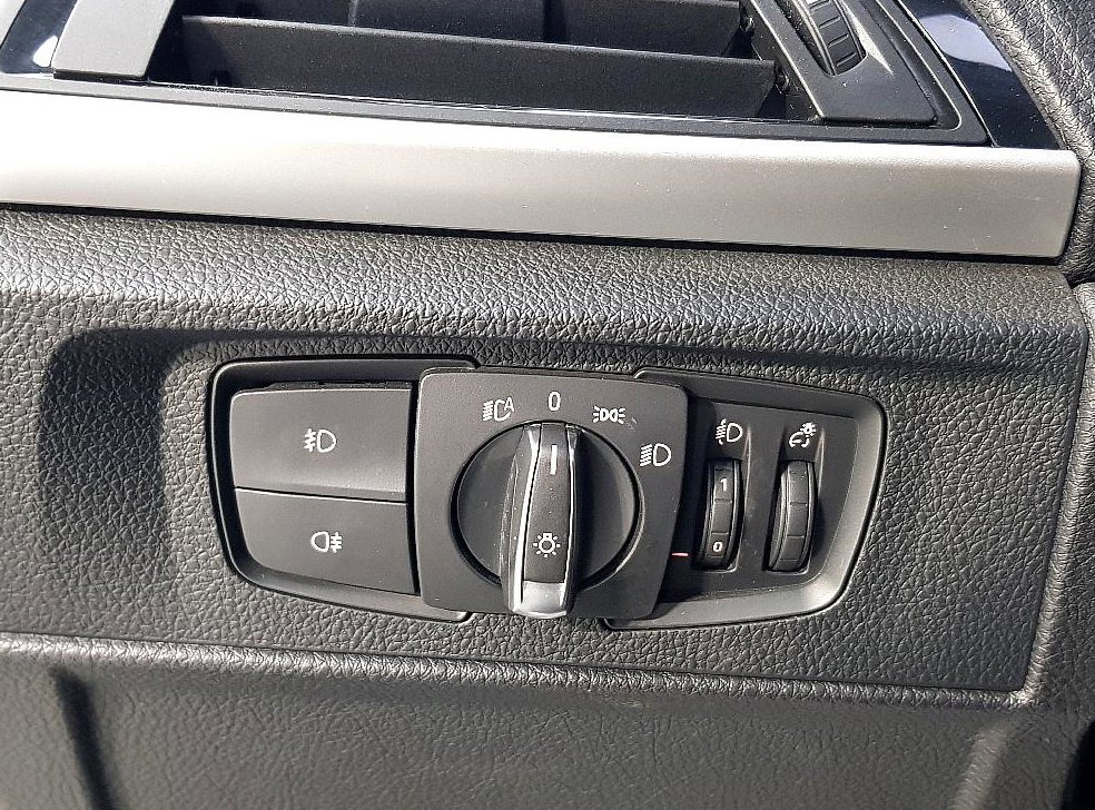 BMW 1시리즈 118d 어반 사진 11