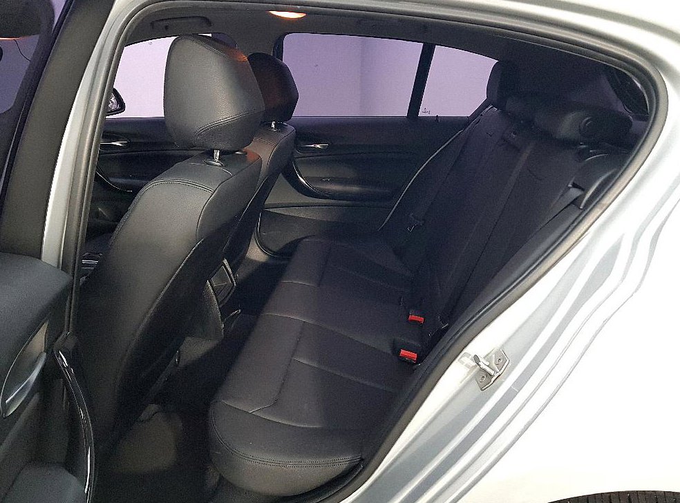 BMW 1시리즈 118d 어반 사진 9