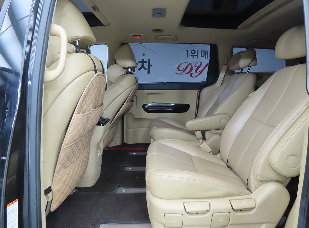 기아 카니발 디젤 7인승 리무진 사진 6