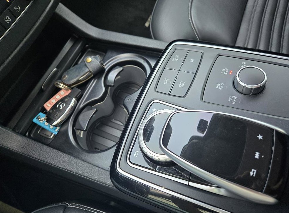 벤츠 GLE 클래스 GLE 350 d 4MATIC 쿠페 사진 12