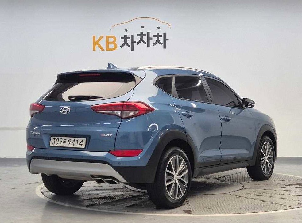 현대 투싼 디젤 2.0 2WD 사진 3