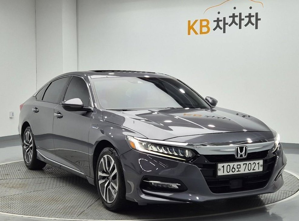 혼다 어코드 2.0 하이브리드 투어링 사진 2