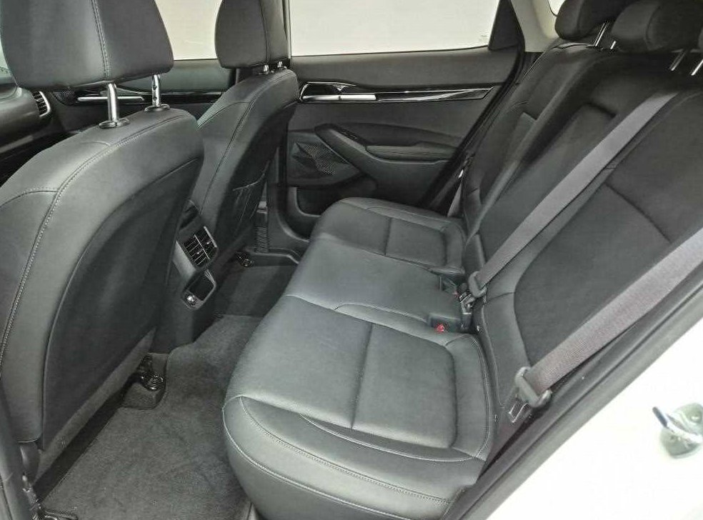기아 셀토스 가솔린 1.6 터보 4WD 사진 12