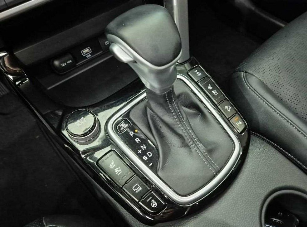 기아 셀토스 가솔린 1.6 터보 4WD 사진 8