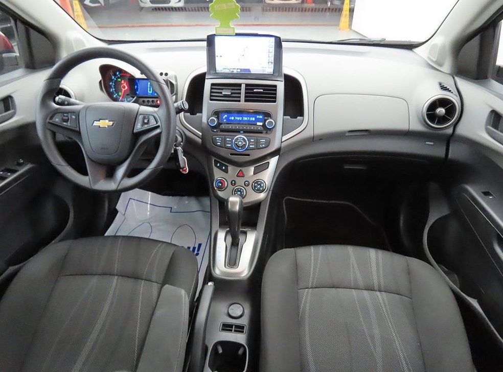 쉐보레 아베오 해치백 1.6 LS 사진 5