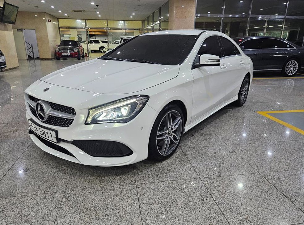 벤츠 CLA 클래스 CLA 220 AMG LINE
