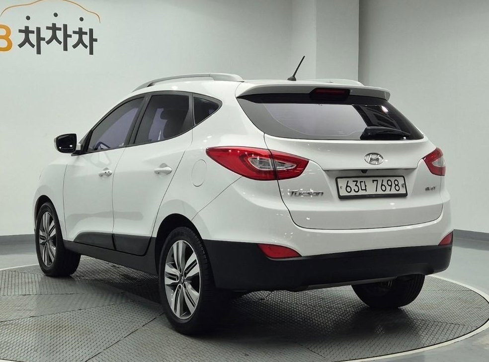 현대 투싼 디젤(E-VGT)2WD 사진 2
