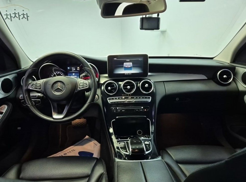 벤츠 C 클래스 C200 아방가르드 사진 11