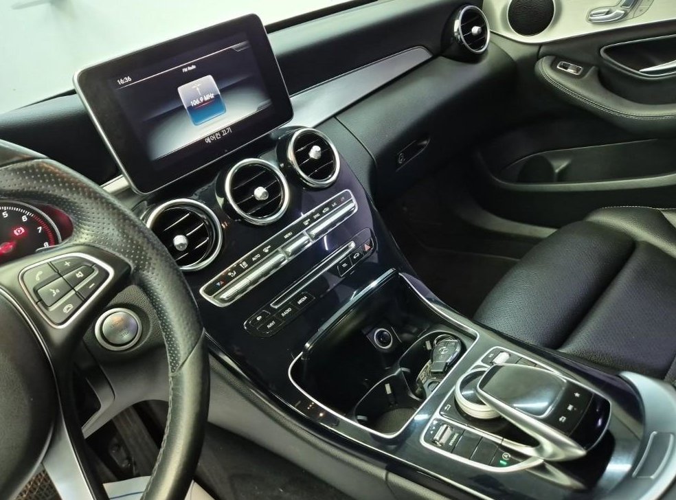 벤츠 C 클래스 C200 아방가르드 사진 12