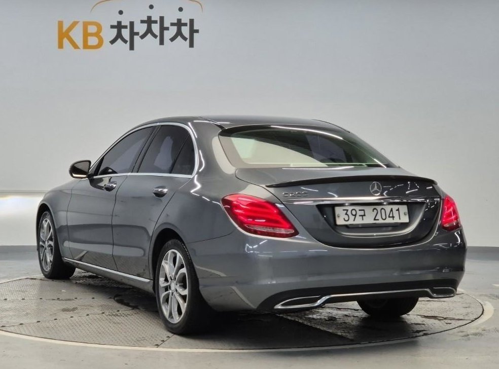 벤츠 C 클래스 C200 아방가르드 사진 2