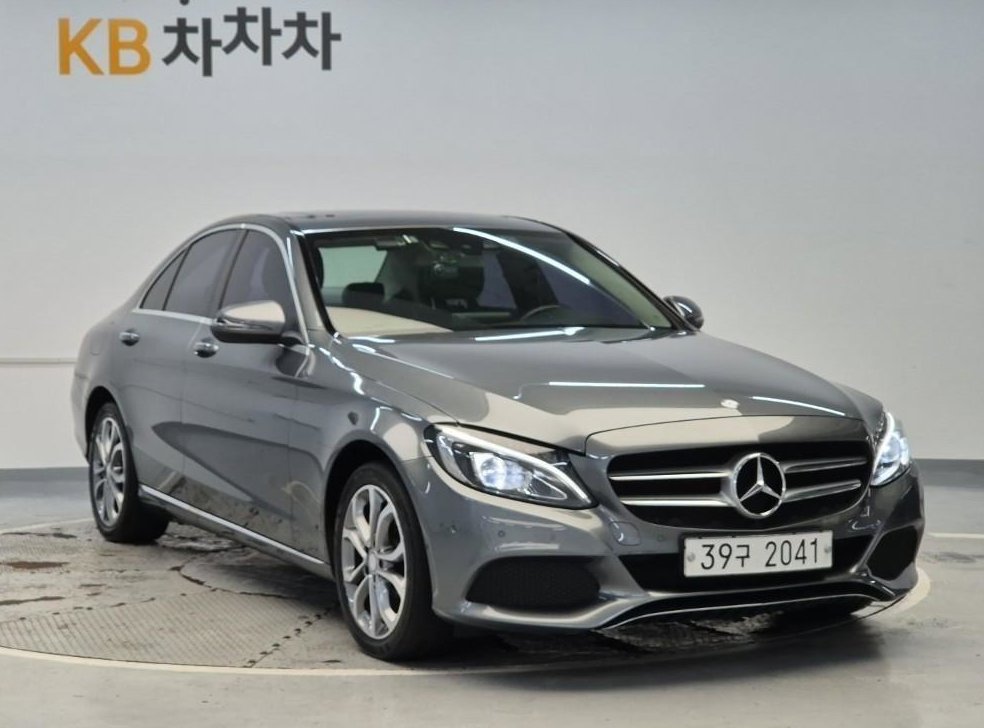 벤츠 C 클래스 C200 아방가르드 사진 4